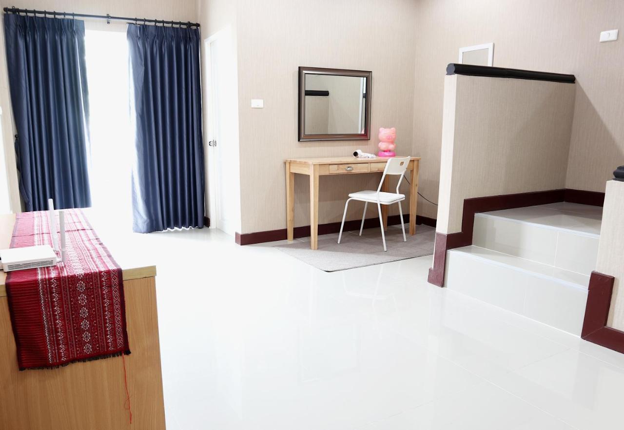 Modern Townhome At The Old City Chiang Mai Eksteriør billede